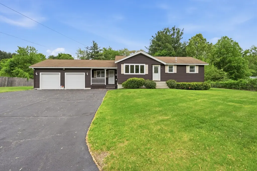 20 Freeman Rd, Chelmsford, MA 01824 - #1