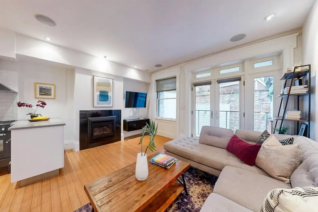 11 Fayette #1, Boston, MA 02116 - #1