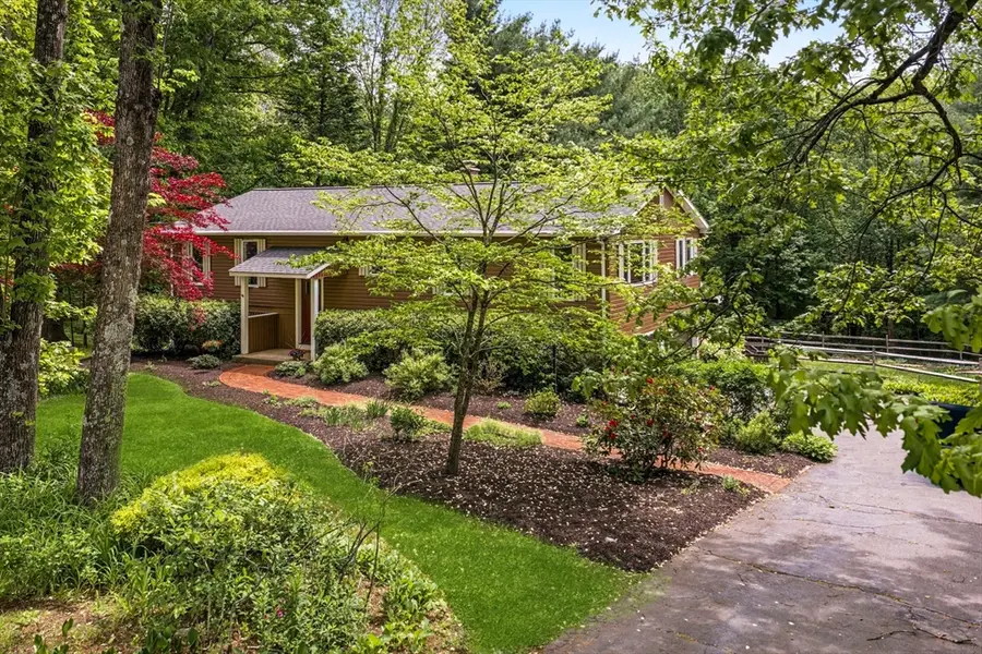 788 Burts Pit Rd, Northampton, MA 01062 - #2