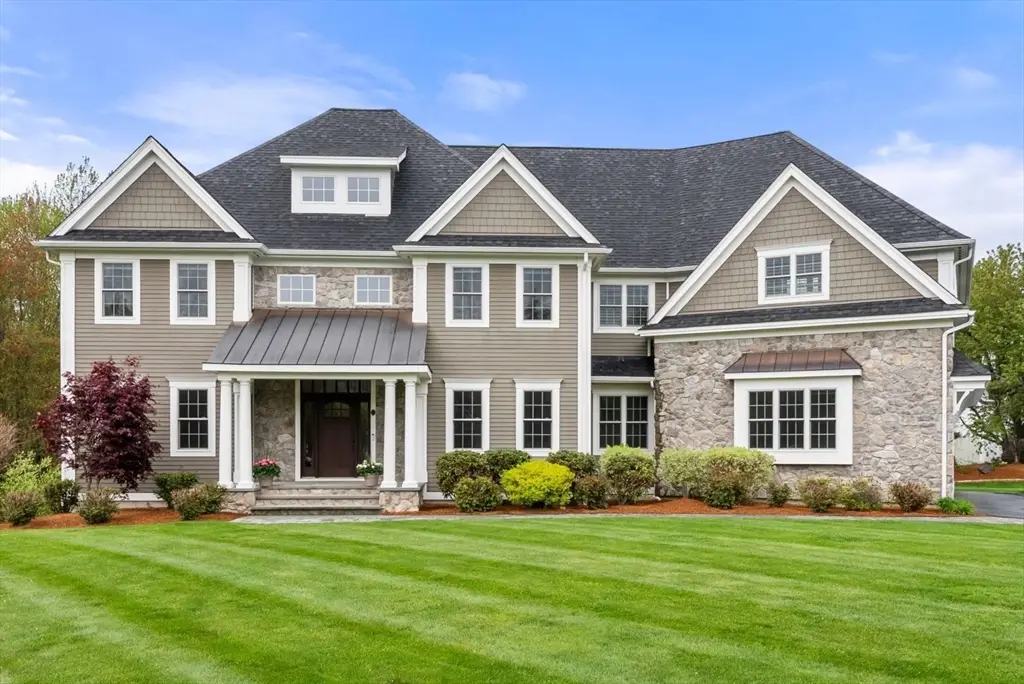 7 Metcalf Ln, Southborough, MA 01772 - #1