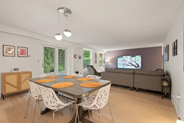 1 Loring Ave #212, Swampscott, MA 01907