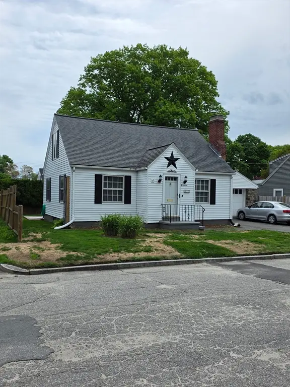 19 Calumet Ave, Worcester, MA 01606