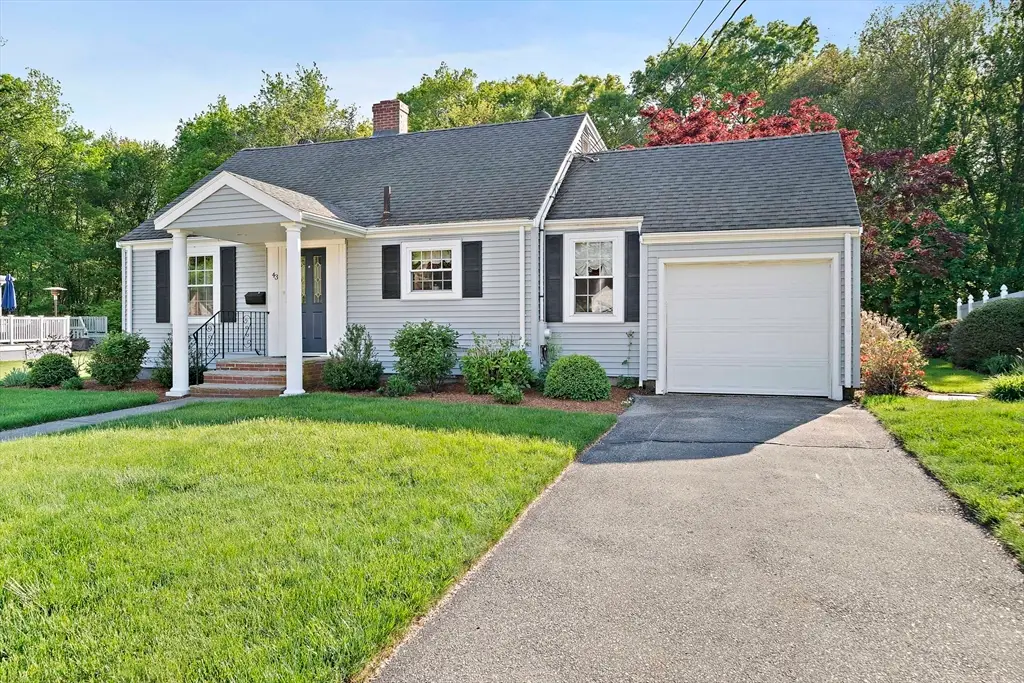 43 Aster Cir, Weymouth, MA 02188 - #1