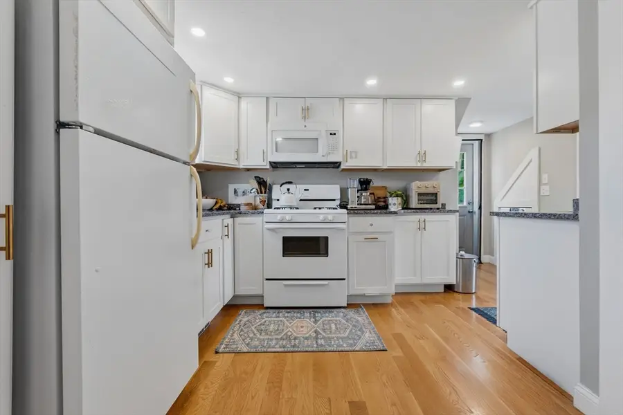 44 Charnock St, Beverly, MA 01915 - #2