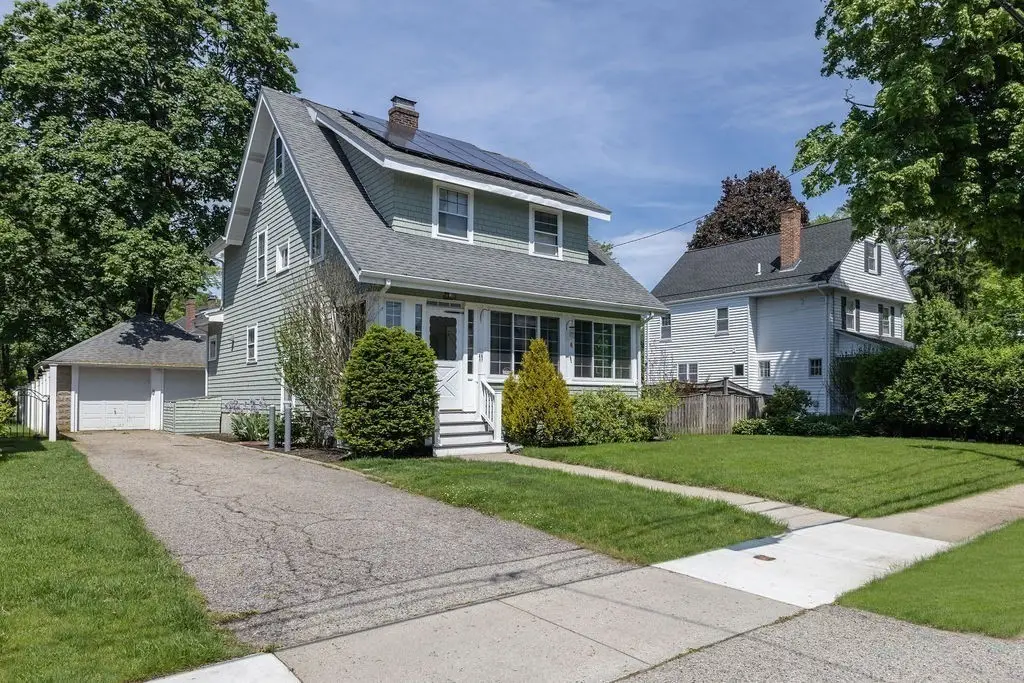 11 Mayo Ave, Needham, MA 02492 - #1