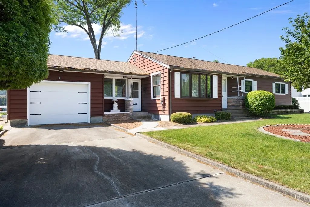 67 Manning St, Chicopee, MA 01020 - #1