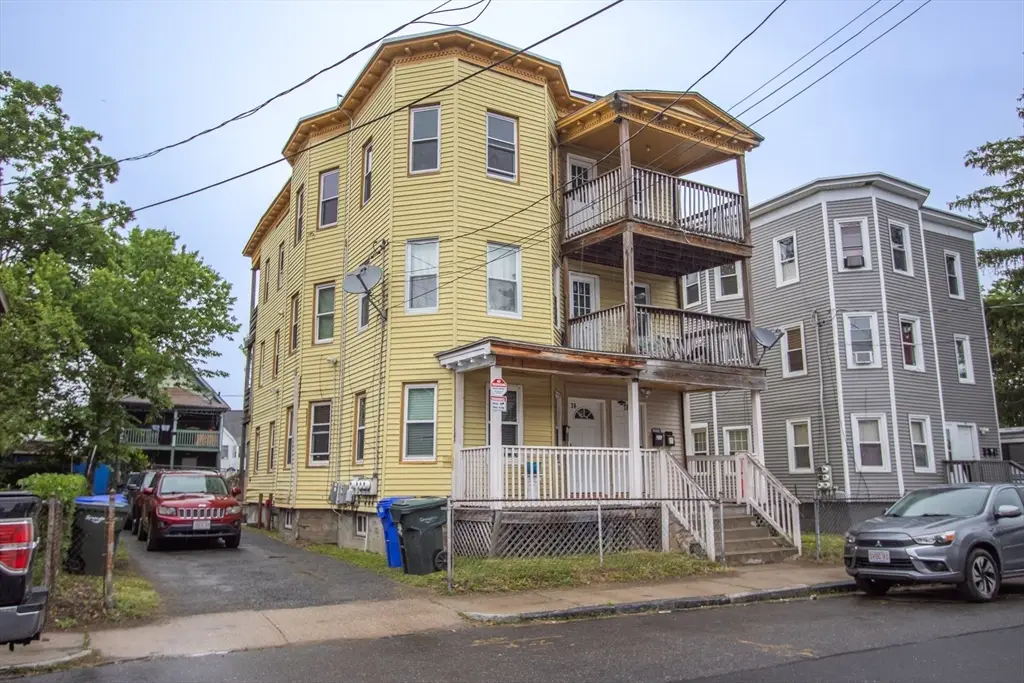 36-38 Chapel St, Springfield, MA 01109 - #1