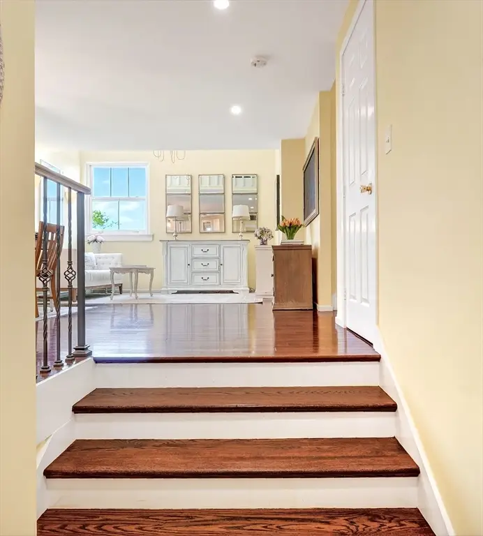 51 Pettee St #49, Newton, MA 02464 - #2