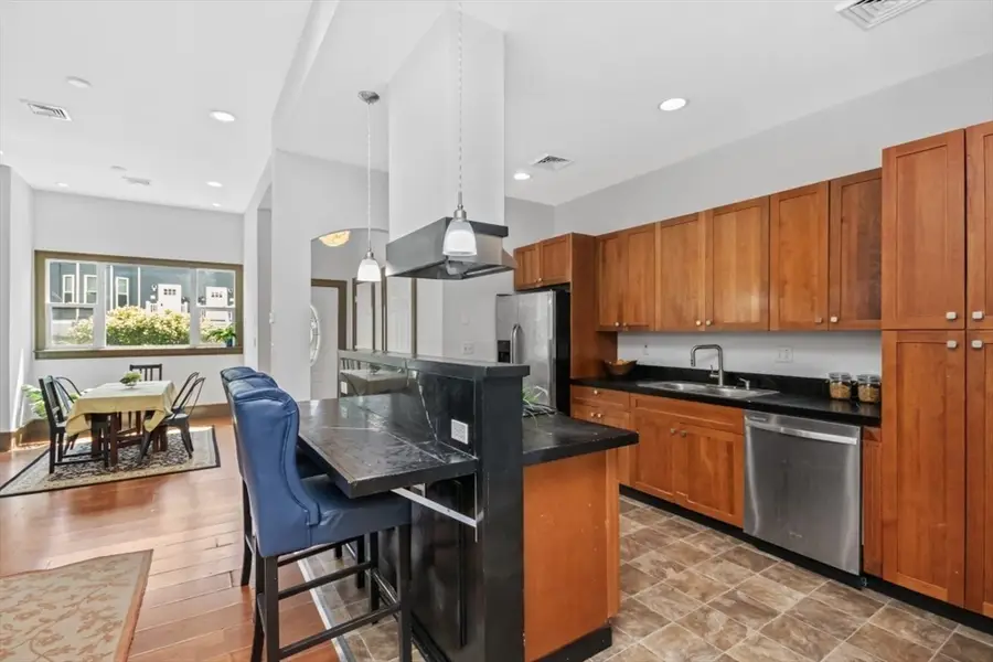 62 Clifford St #A, Boston, MA 02119 - #3