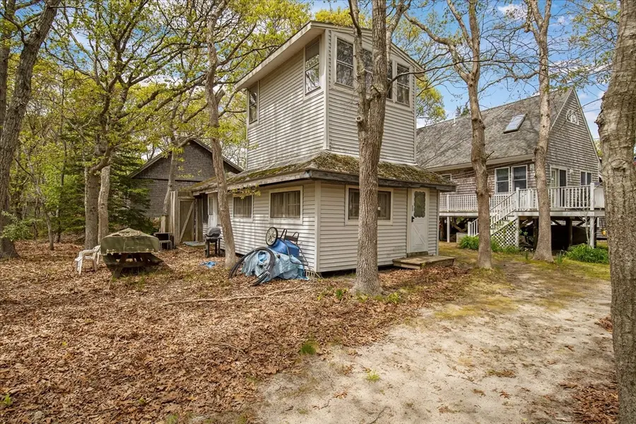 14 Old Colony Ave, Wareham, MA 02532 - #2