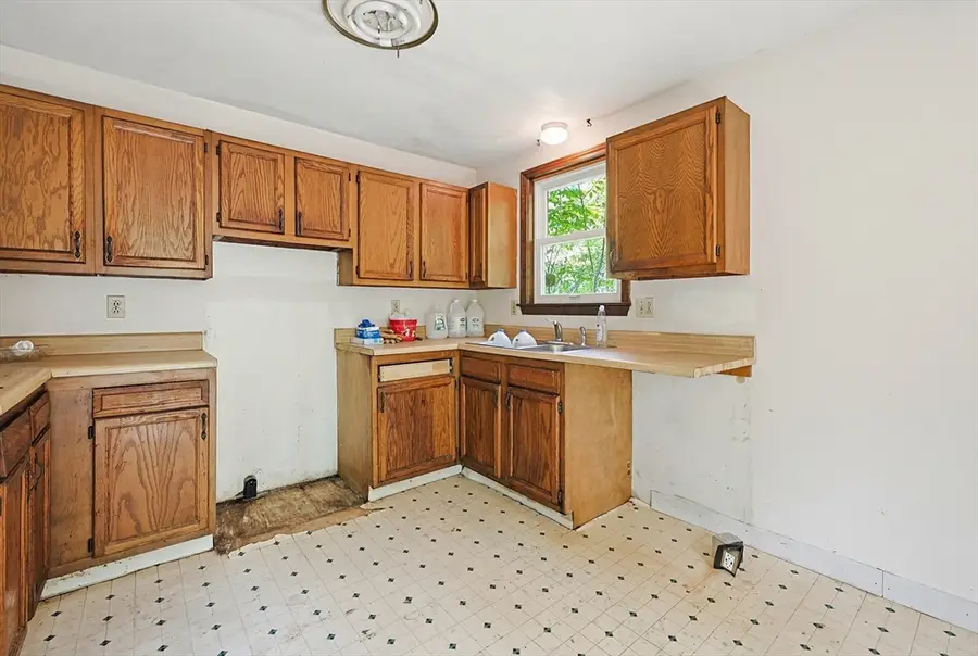 59 Borkum Rd, Spencer, MA 01562 - #3
