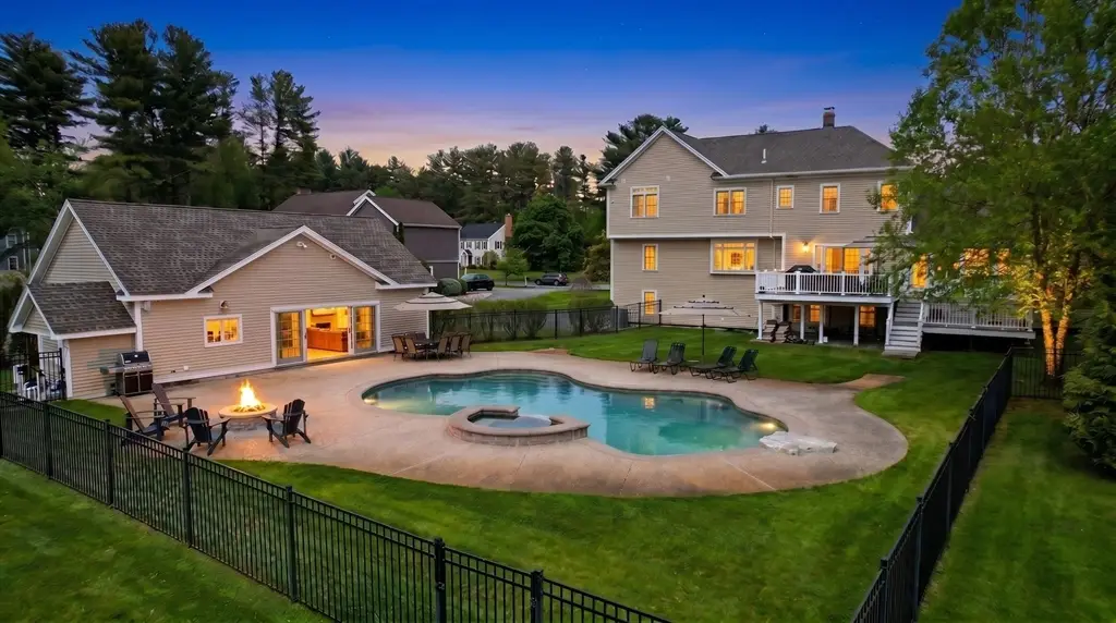 8 Turner Drive, North Reading, MA 01864 - #1