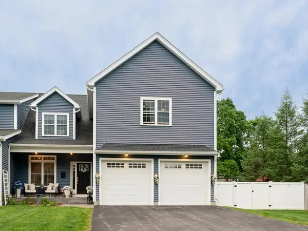 38 Cherry St #B, Hudson, MA 01749