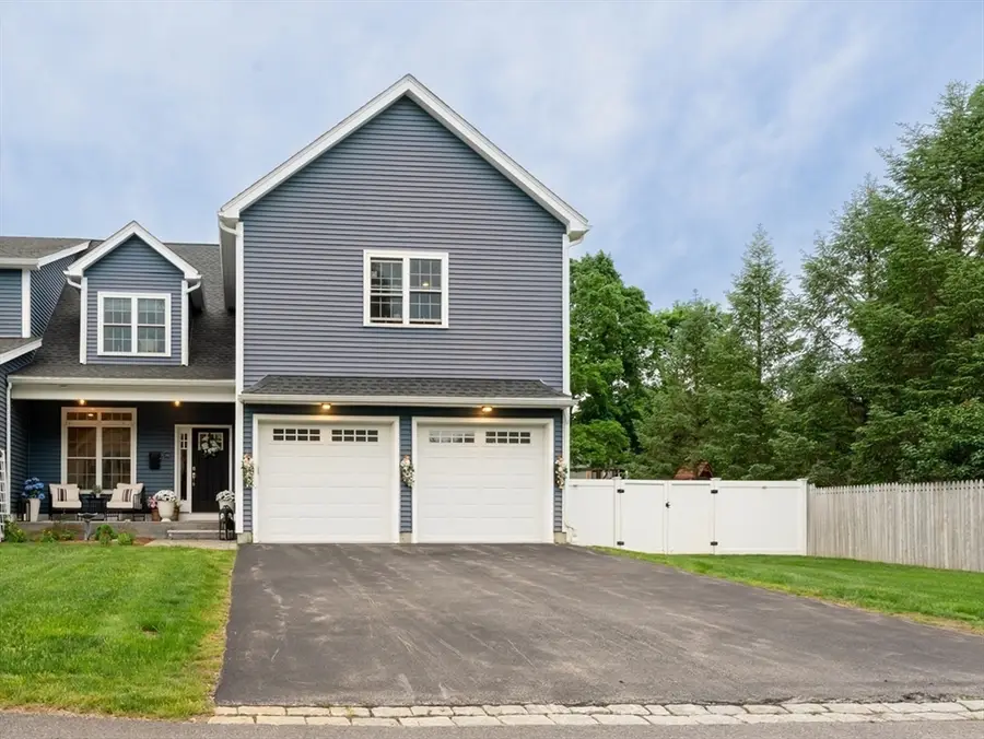 38 Cherry St #B, Hudson, MA 01749 - #2