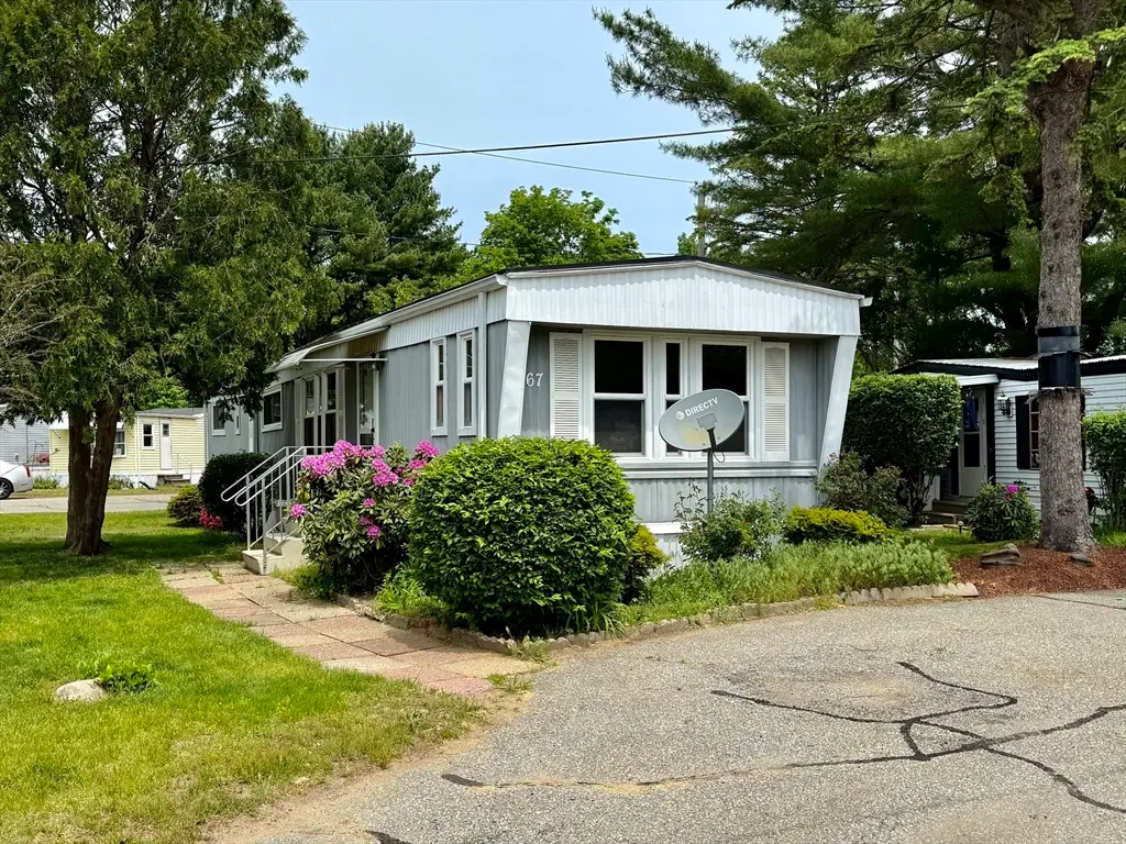 735 Memorial Dr #67, Chicopee, MA 01020 - #1