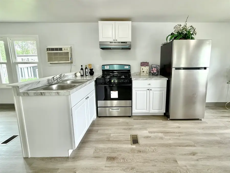 735 Memorial Dr #67, Chicopee, MA 01020 - #2