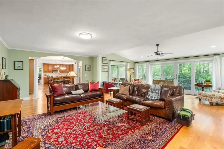 6A Wampanoag Dr., Acton, MA 01720 - #3