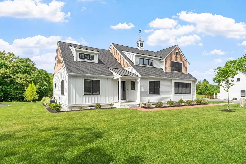 124 Main St #1, Westford, MA 01886 - #1
