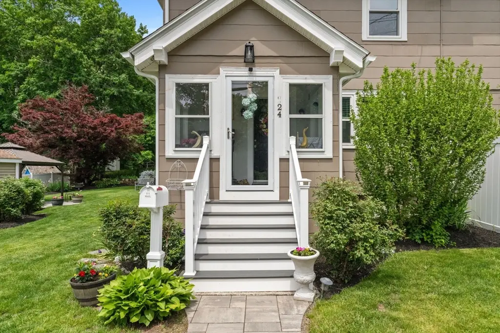 24 Northrop St #1, Hopedale, MA 01747 - #1