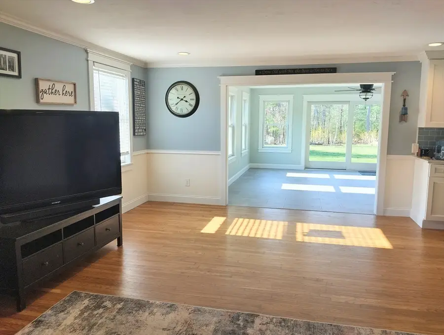 390 Read St, Seekonk, MA 02771 - #3