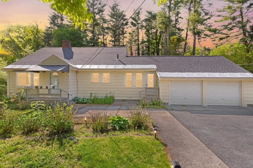 7 Marie Ave, Sharon, MA 02067 - #1
