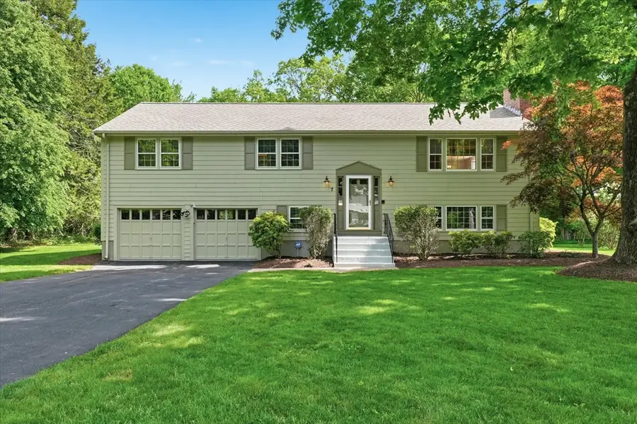 7 Blueberry Circle, Framingham, MA 01701 - #2