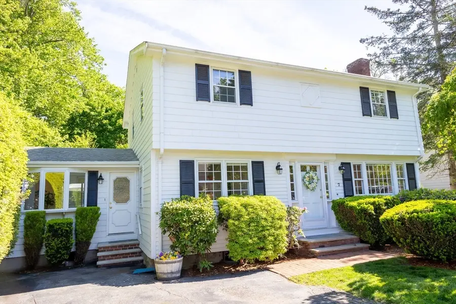 7 West Ferdinand St, Stoneham, MA 02180 - #2