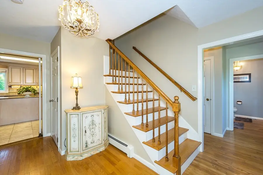 157 Rolling Meadow Dr, Holliston, MA 01746 - #2