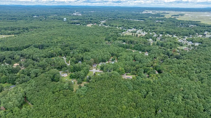 64 Seabrook Rd, Salisbury, MA 01952 - #3
