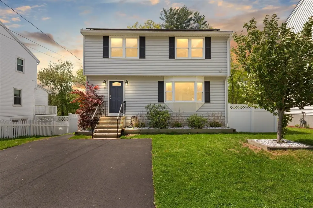 54 Long Dr, Dracut, MA 01826 - #1