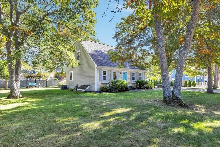 58 Orrs Ave, Hyannis, MA 02601 - #2