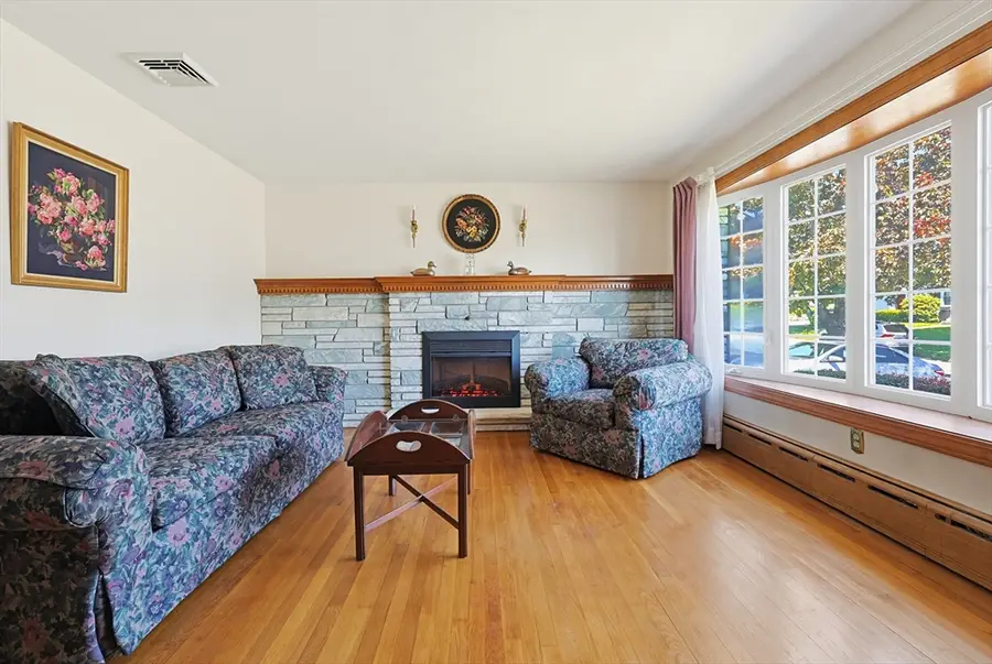 79 Highview Ave, Somerset, MA 02726 - #2