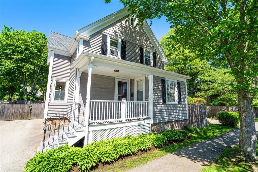 8 Lincoln Street, Manchester, MA 01944 - #1