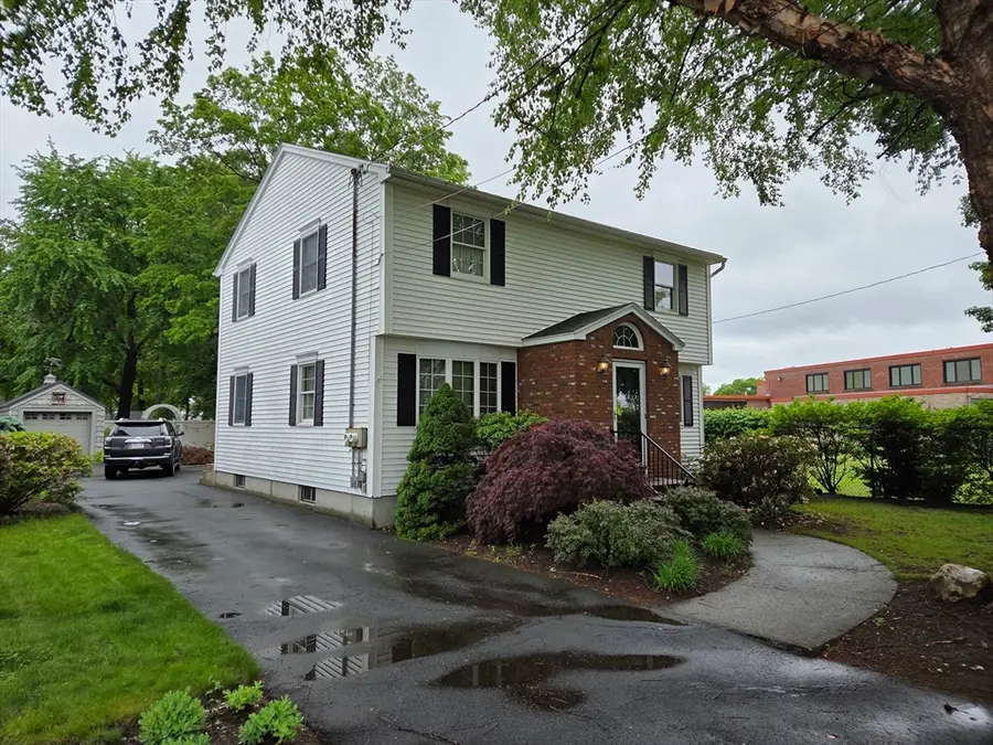 1451-1453 Carew St, Springfield, MA 01104 - #2