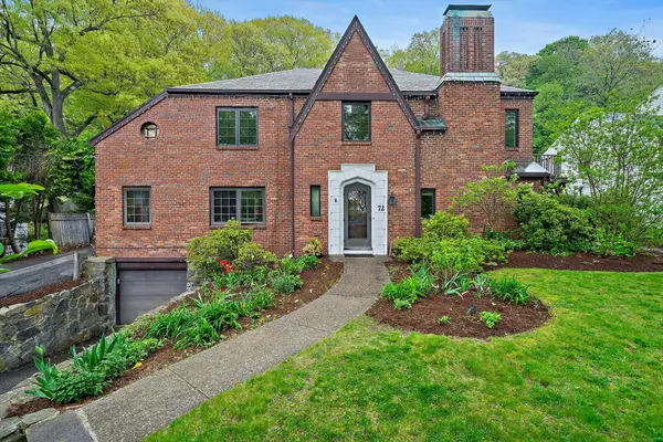 72 Beverly Road, Brookline, MA 02467