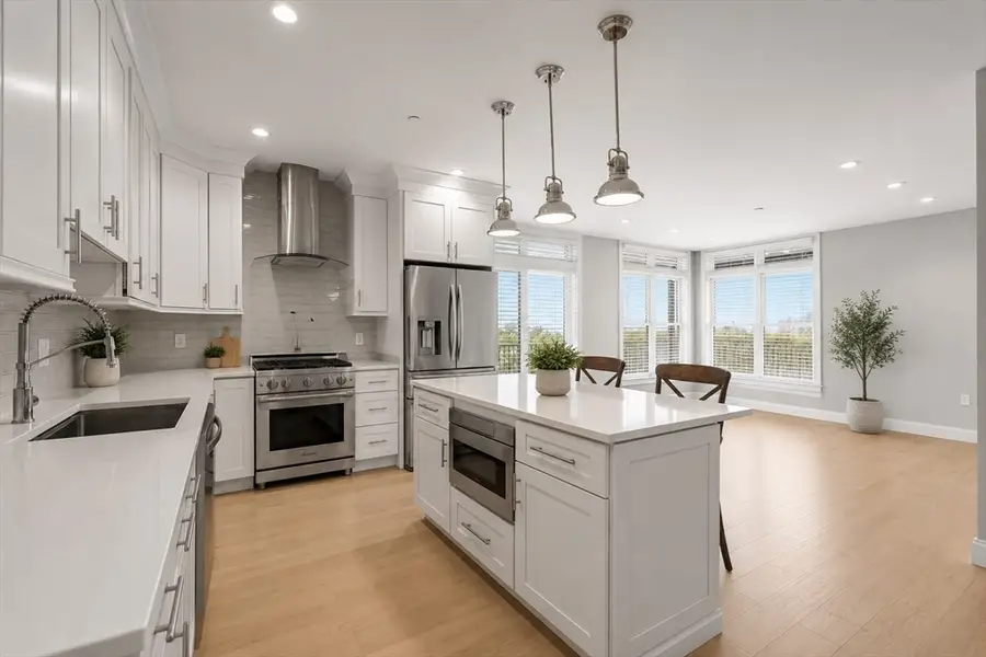11 Oak Grove Terrace #303, Quincy, MA 02169 - #3