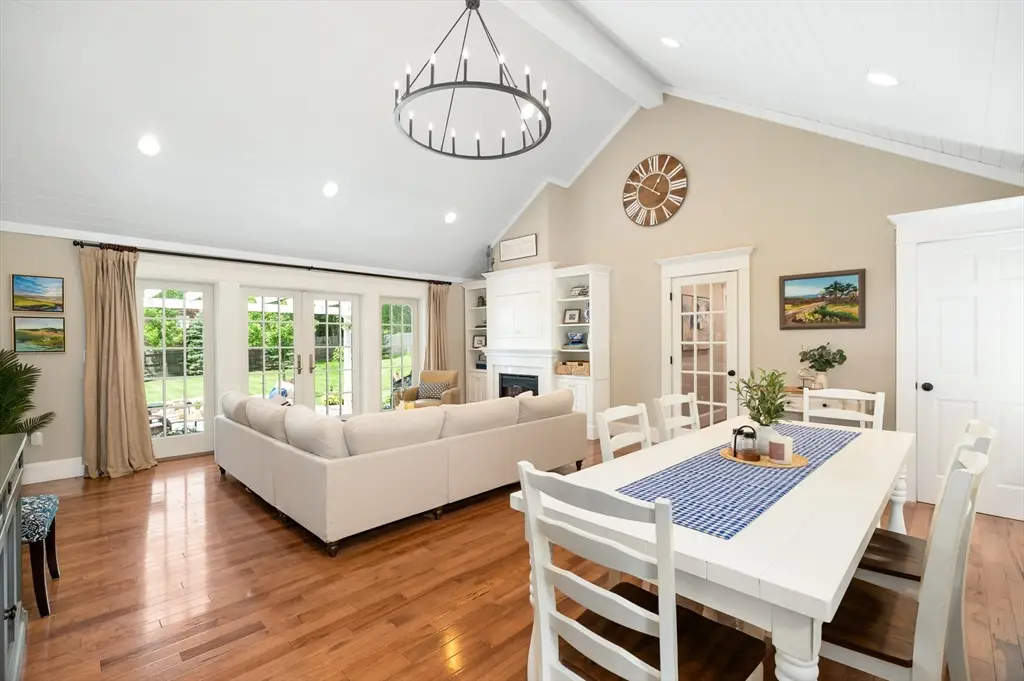 28 Ipswich Road, Topsfield, MA 01983 - #1