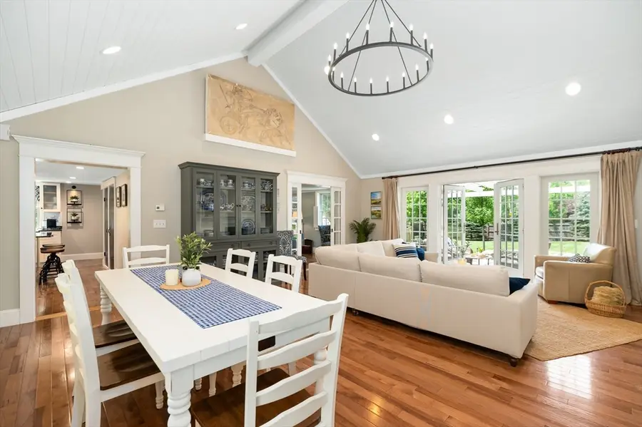 28 Ipswich Road, Topsfield, MA 01983 - #3