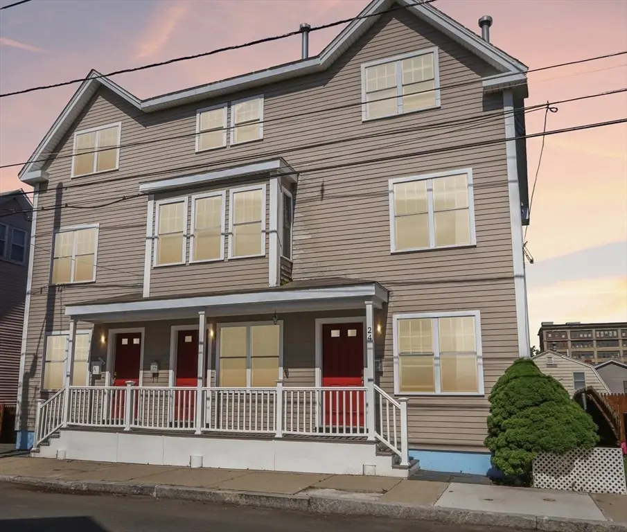 24 Harris St #A, Peabody, MA 01960 - #1