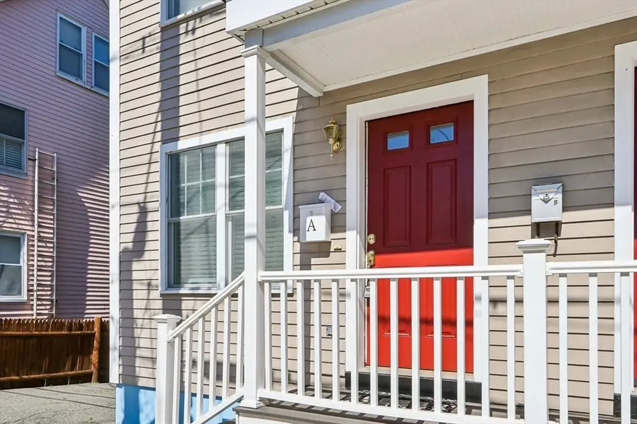 24 Harris St #A, Peabody, MA 01960 - #3