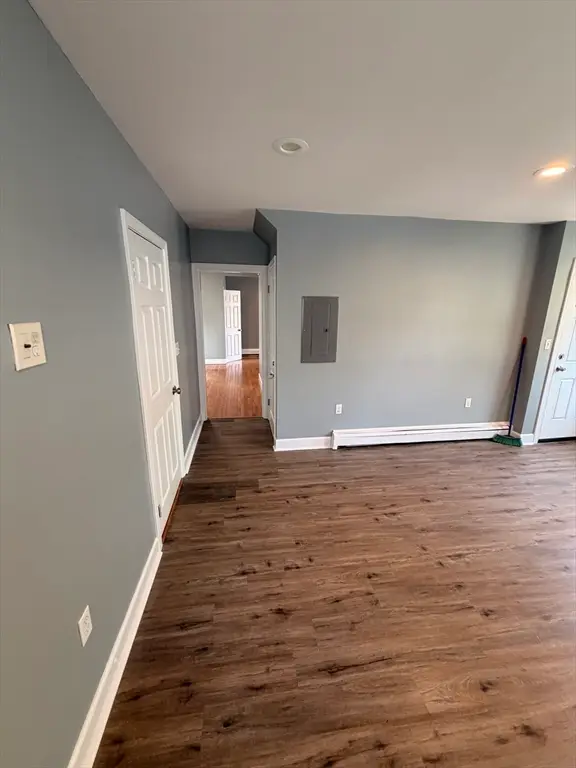 6 Hampden Pl, Lynn, MA 01902 - #3