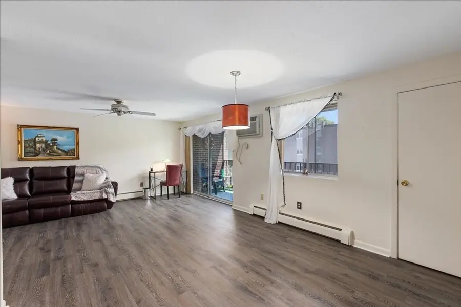 68 Main St. #44C, Stoneham, MA 02180 - #3