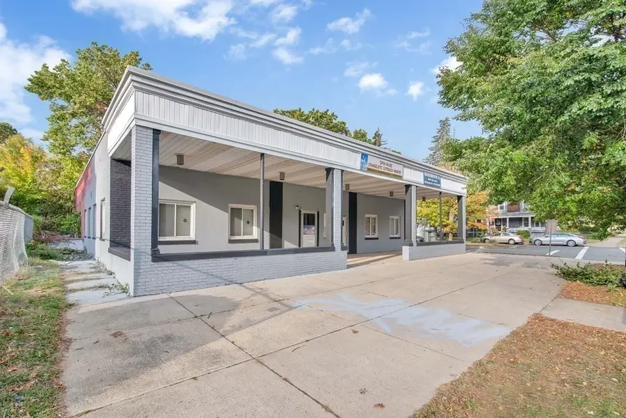 302-306 Sumner Ave, Springfield, MA 01108 - #3