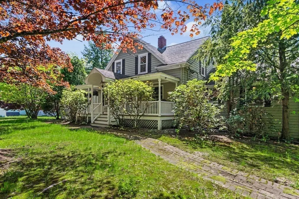 261 School Street, Groveland, MA 01834 - #1