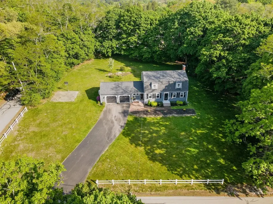 84 Robin Hill Rd, Chelmsford, MA 01824 - #2