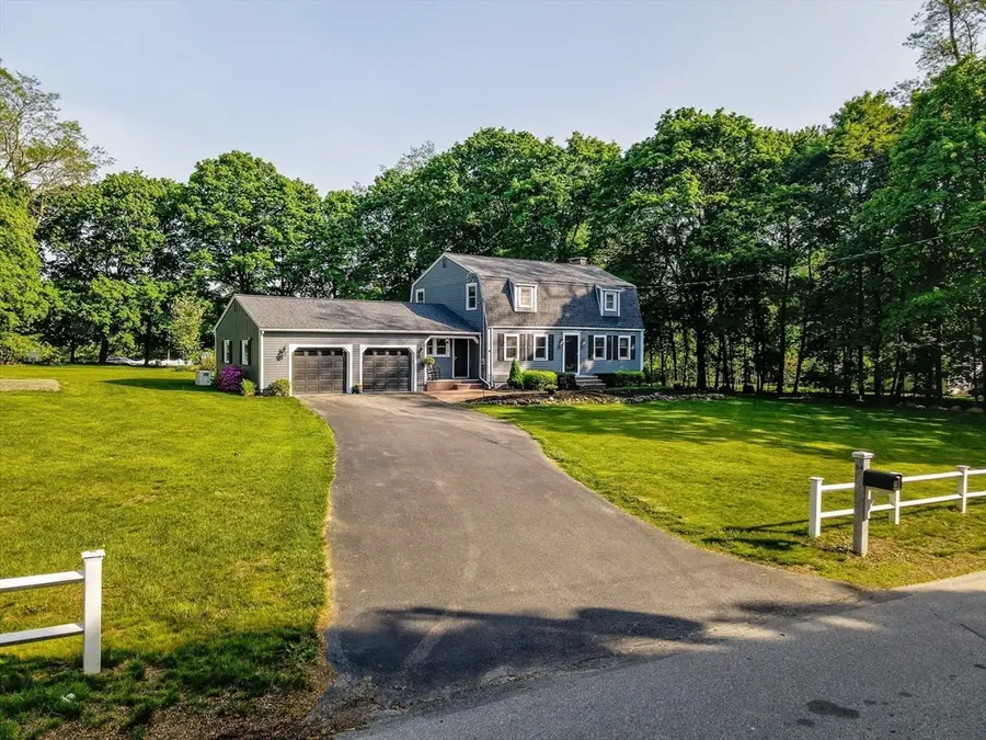 84 Robin Hill Rd, Chelmsford, MA 01824 - #3