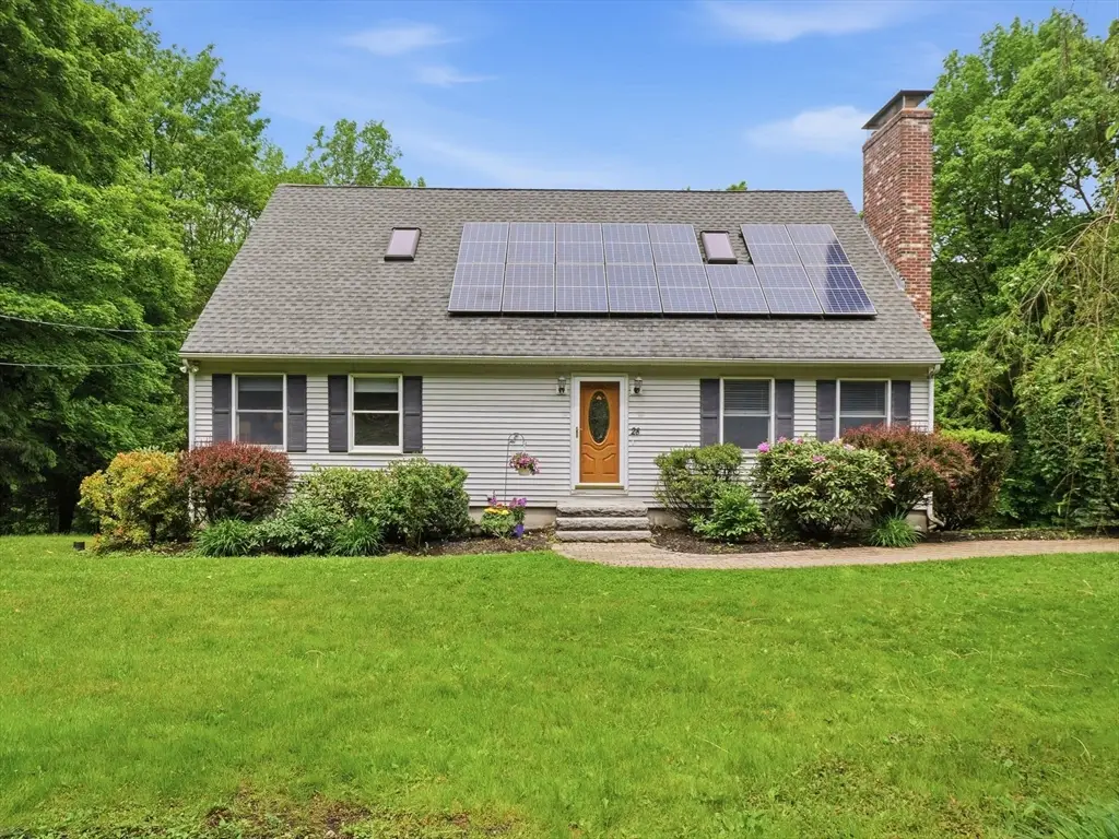 28 Lincoln St, Hopkinton, MA 01748 - #1