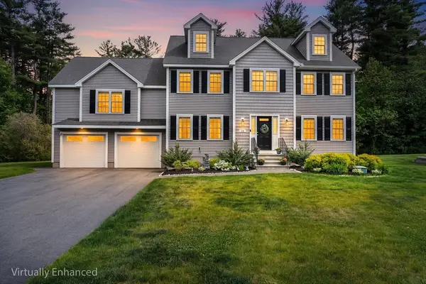 27A Devonshire Dr, Billerica, MA 01821