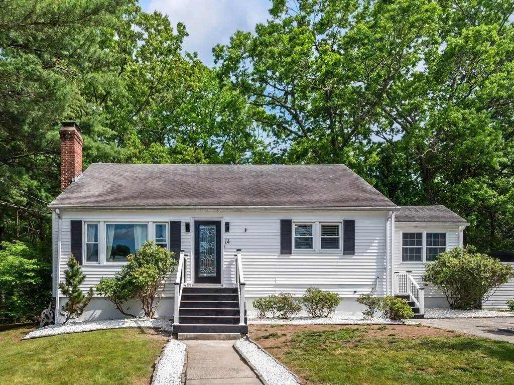 14 Orton St, Worcester, MA 01604 - #1