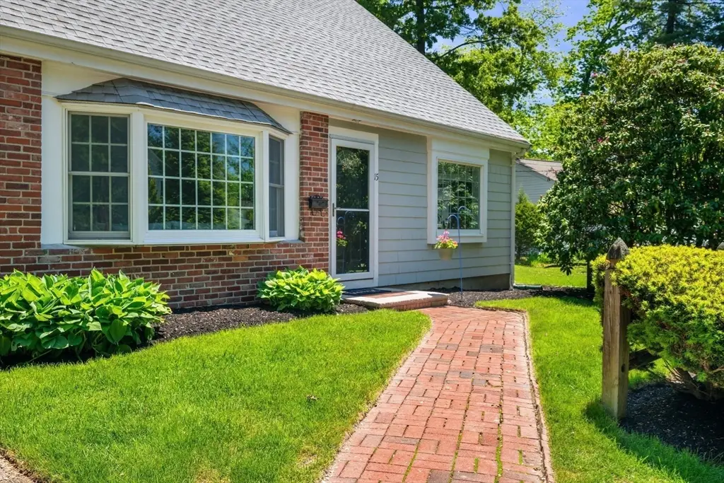15 Hartshorne Rd, Wakefield, MA 01880 - #1